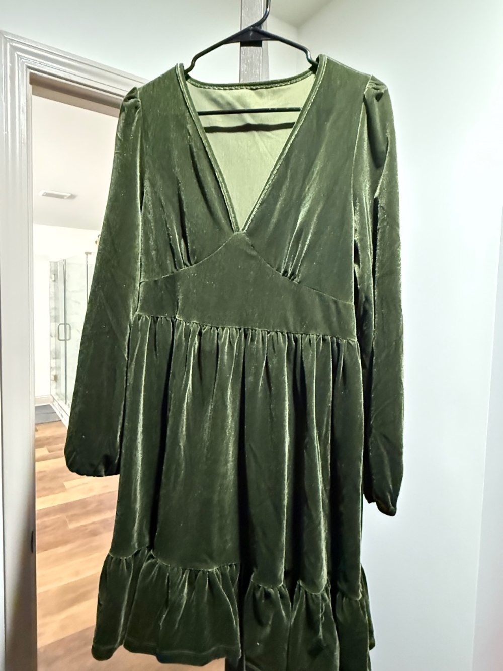 Halara vneck dress